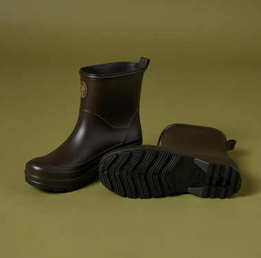 MODERN Brown